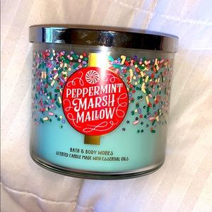 Bath & body works candle